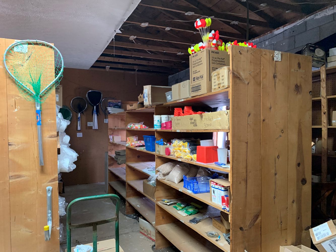 9713 Grandview Lake Rd, Ashland, KY 41102